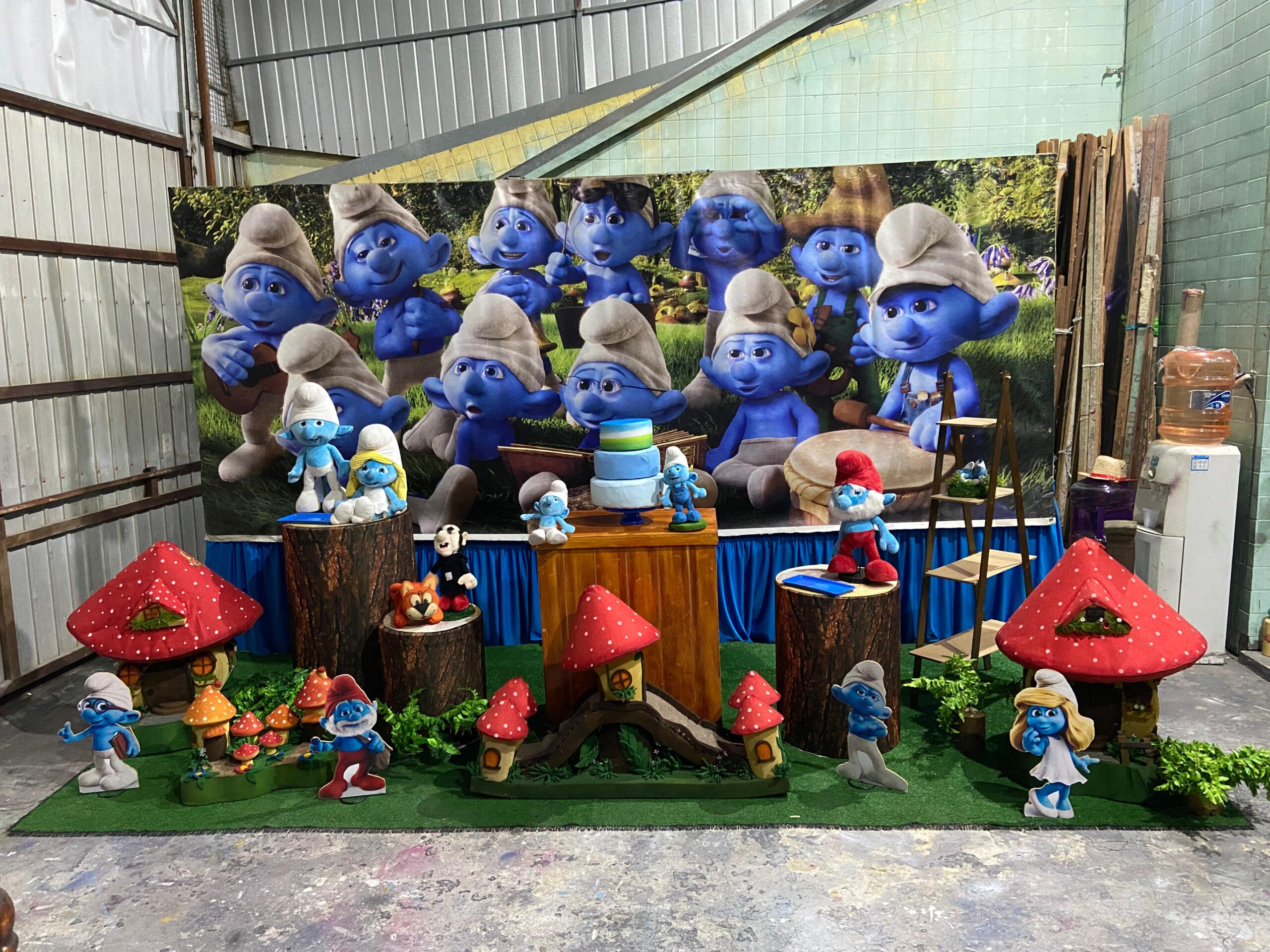 Smurfs Mini Table – Família Klasse A
